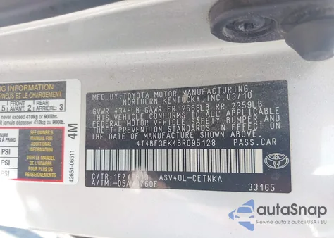 2011 Toyota Camry z USA, uszkodzony, nr VIN 4T4BF3EK4BR095128